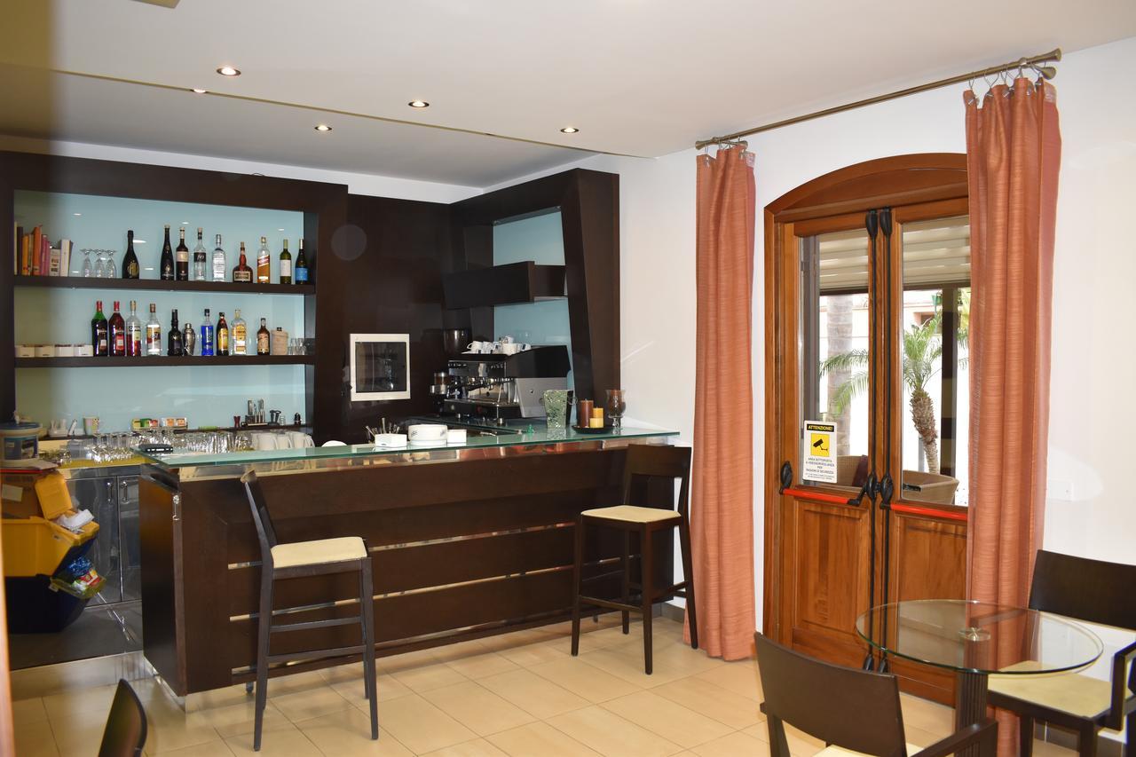 Hotel Il Portico Favignana Luaran gambar
