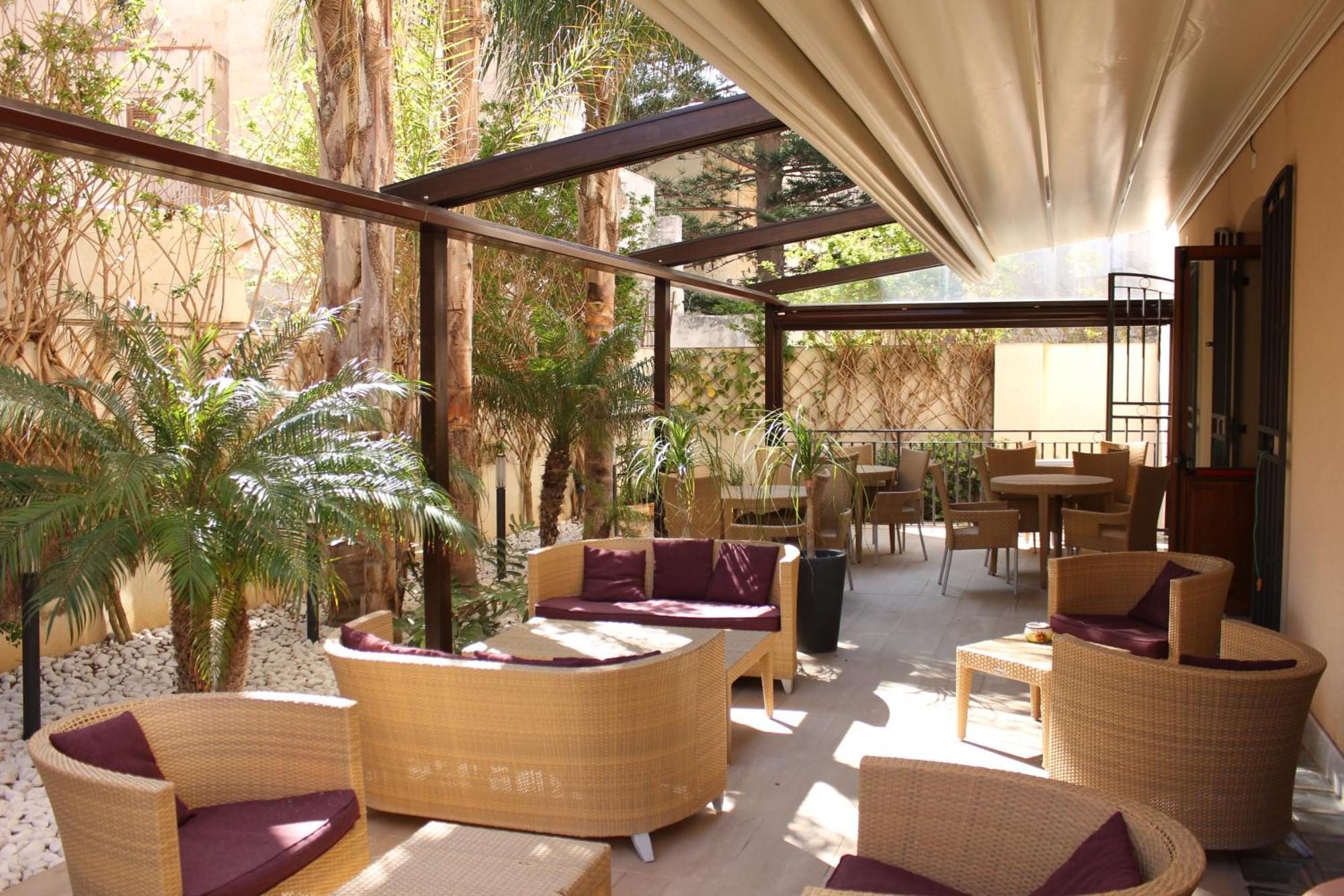 Hotel Il Portico Favignana Luaran gambar