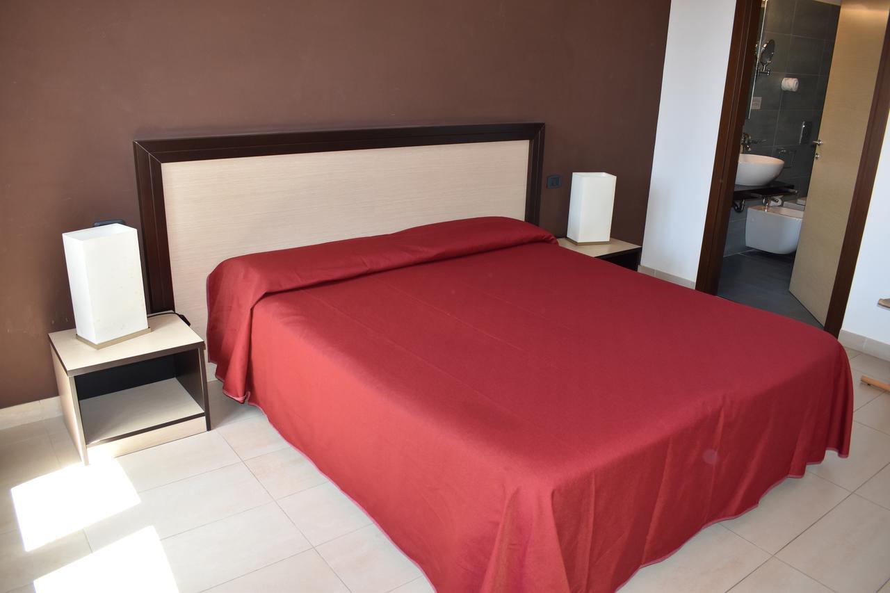 Hotel Il Portico Favignana Luaran gambar
