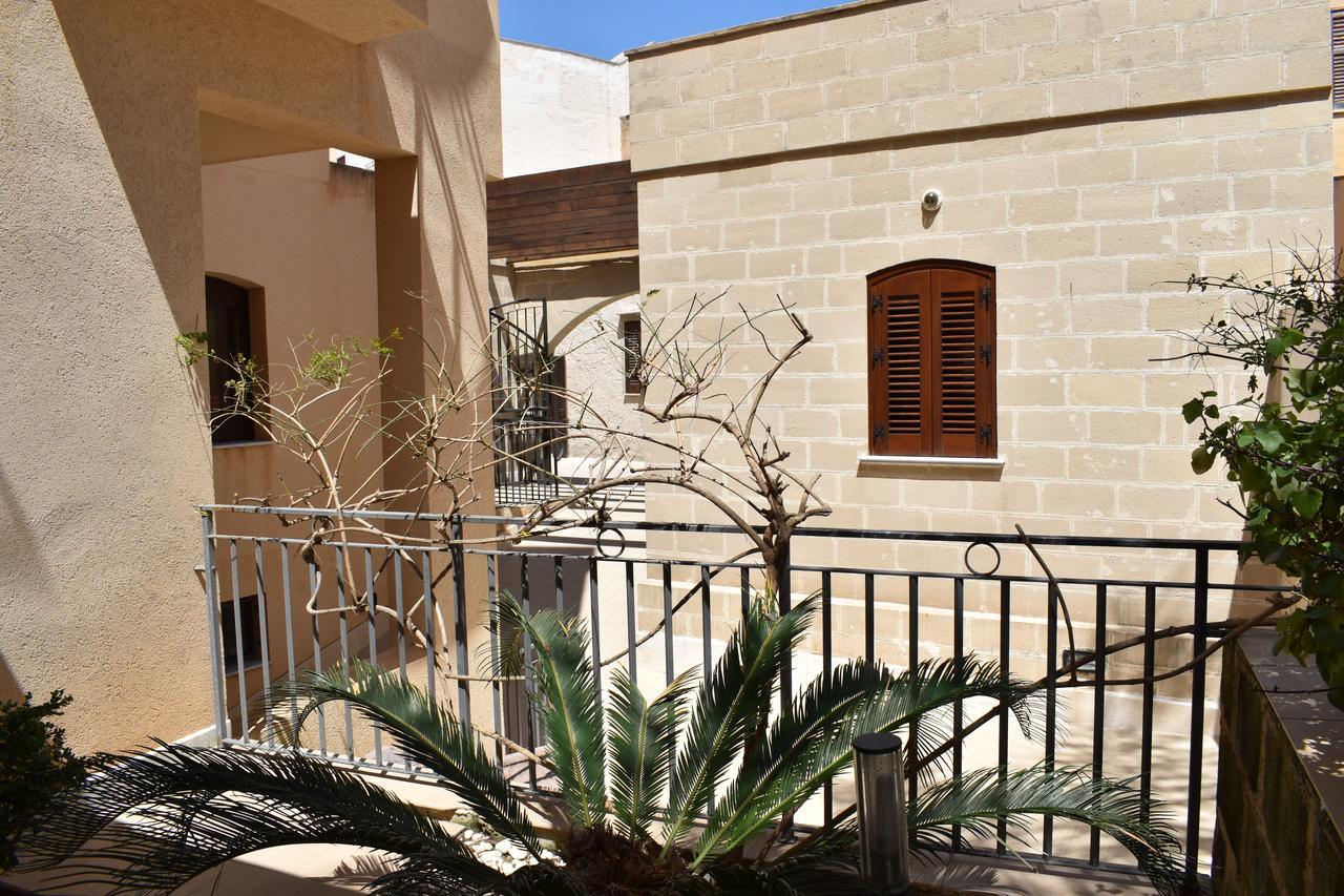 Hotel Il Portico Favignana Luaran gambar