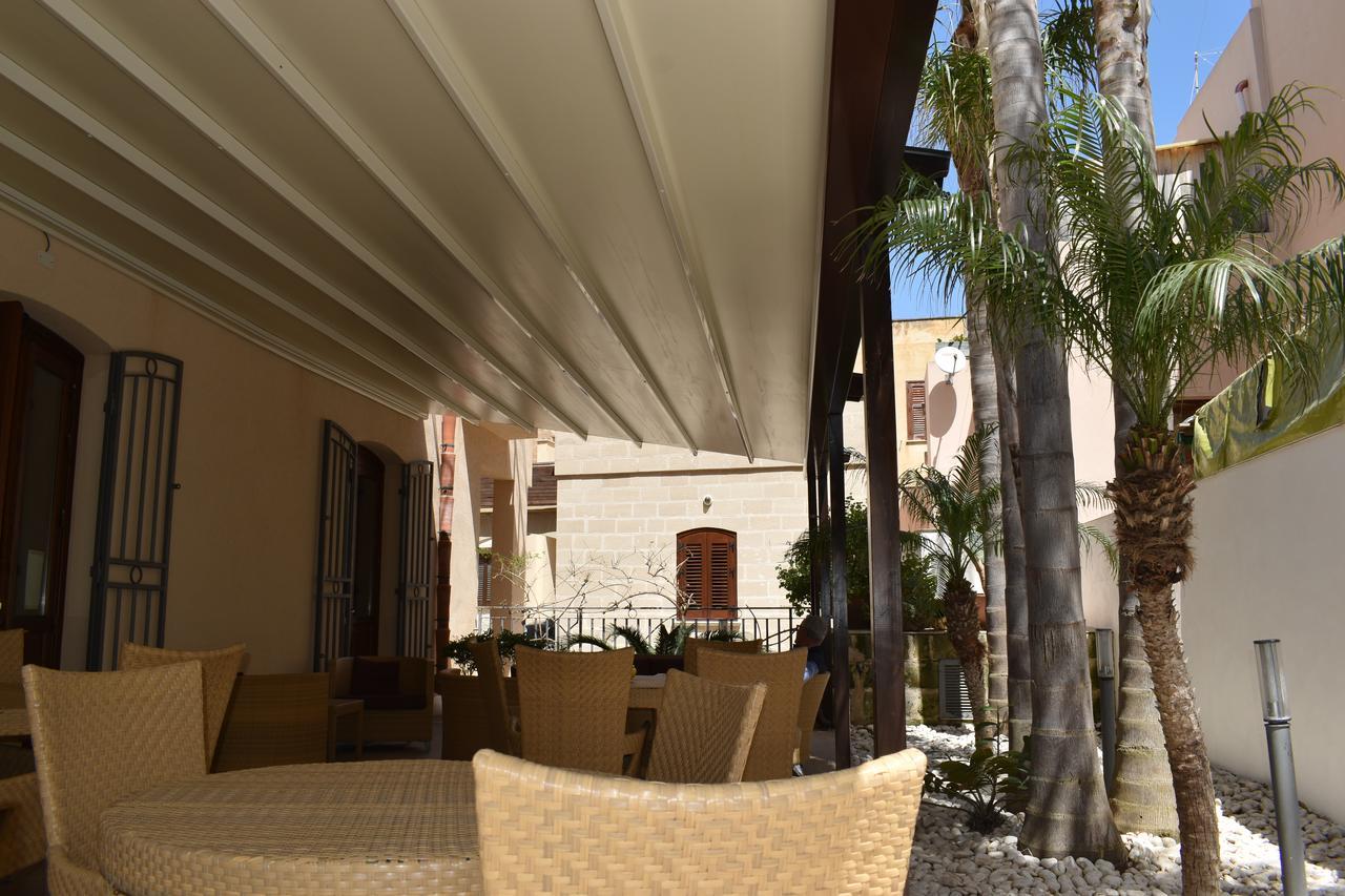 Hotel Il Portico Favignana Luaran gambar